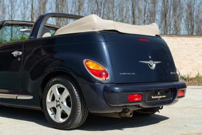 2005 Chrysler PT CRUISER  LIMITED 2.4 L CABRIOLET