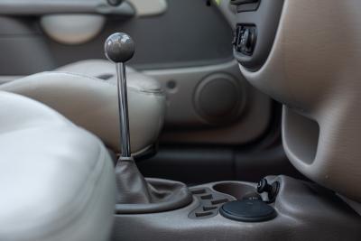 2005 Chrysler PT CRUISER  LIMITED 2.4 L CABRIOLET