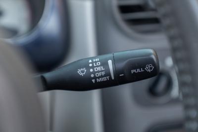 2005 Chrysler PT CRUISER  LIMITED 2.4 L CABRIOLET