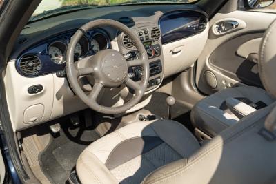 2005 Chrysler PT CRUISER  LIMITED 2.4 L CABRIOLET