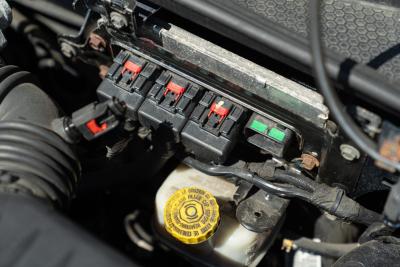 2005 Chrysler PT CRUISER  LIMITED 2.4 L CABRIOLET