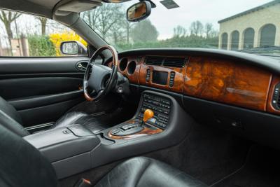 2000 Jaguar XK8 SPIDER