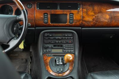 2000 Jaguar XK8 SPIDER