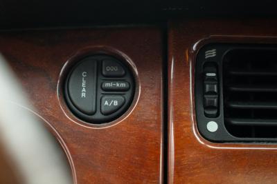 2000 Jaguar XK8 SPIDER