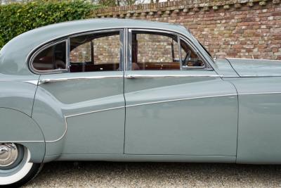 1959 Jaguar MK IX Saloon