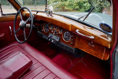 1959 Jaguar MK IX Saloon