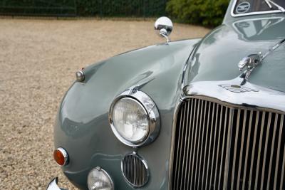 1959 Jaguar MK IX Saloon