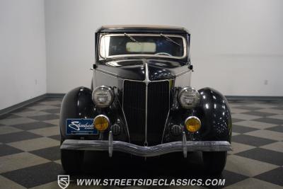 1936 Cunningham Town Car