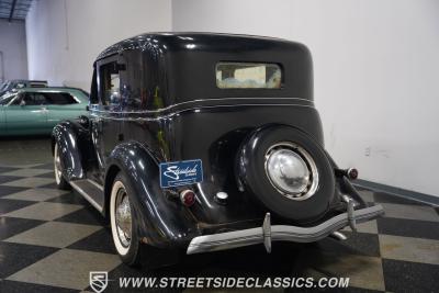 1936 Cunningham Town Car