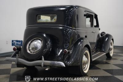 1936 Cunningham Town Car