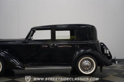 1936 Cunningham Town Car