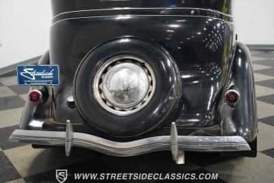 1936 Cunningham Town Car