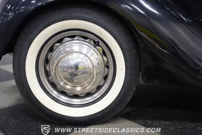 1936 Cunningham Town Car