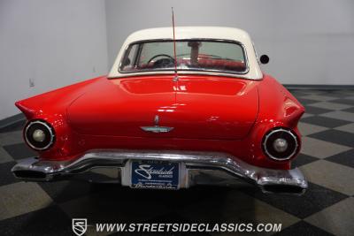 1957 Ford Thunderbird