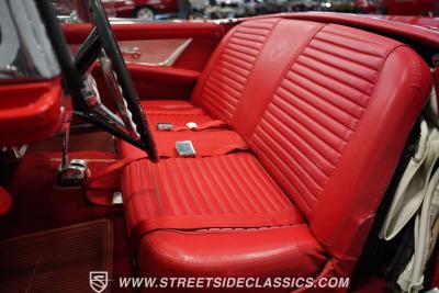 1957 Ford Thunderbird