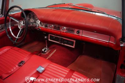 1957 Ford Thunderbird