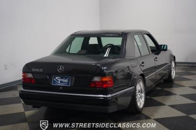 1993 Mercedes - Benz 500E