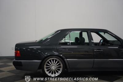 1993 Mercedes - Benz 500E
