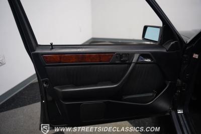 1993 Mercedes - Benz 500E