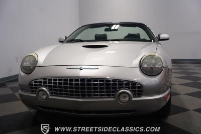 2004 Ford Thunderbird