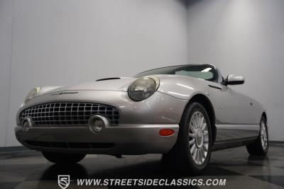 2004 Ford Thunderbird
