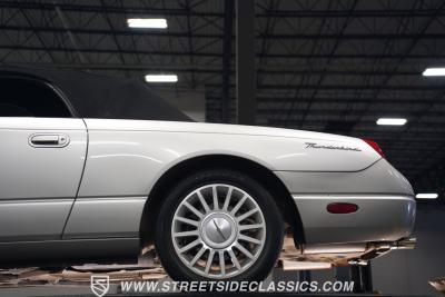 2004 Ford Thunderbird