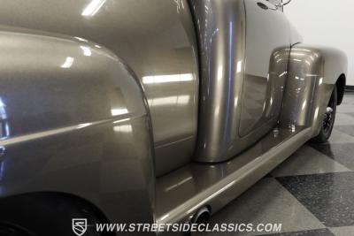 1948 Ford F-1 Restomod