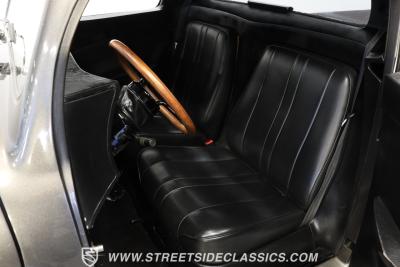 1948 Ford F-1 Restomod