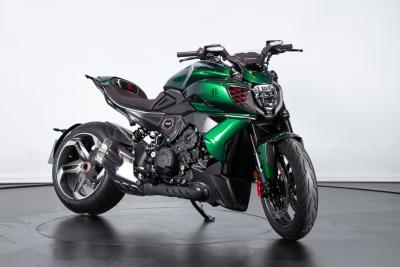 2024 Ducati DUCATI DIAVEL V4 BENTLEY