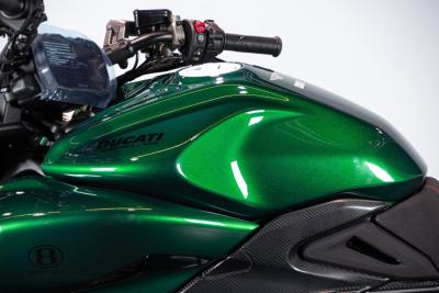 2024 Ducati DUCATI DIAVEL V4 BENTLEY