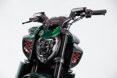 2024 Ducati DUCATI DIAVEL V4 BENTLEY