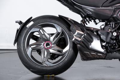 2024 Ducati DUCATI DIAVEL V4 BENTLEY
