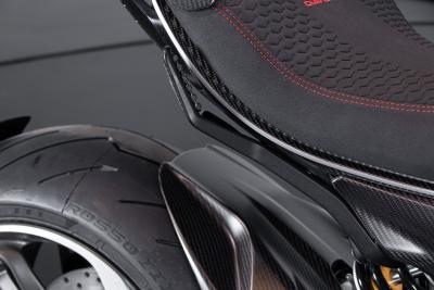 2024 Ducati DUCATI DIAVEL V4 BENTLEY