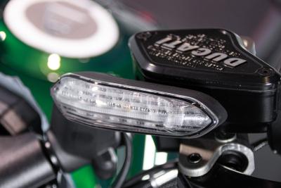 2024 Ducati DUCATI DIAVEL V4 BENTLEY