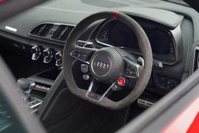 2018 Audi R8 V10 Plus