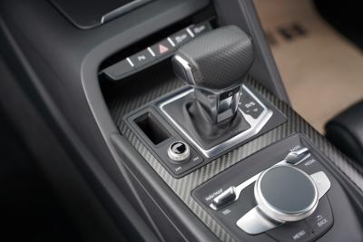 2018 Audi R8 V10 Plus