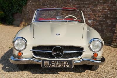 1962 Mercedes - Benz Mercedes Benz 190 SL &ldquo;Wei&szlig;&shy;grau &uuml;ber Rot&rdquo;