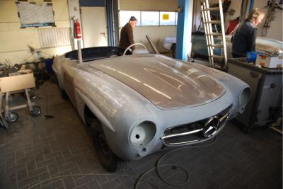 1962 Mercedes - Benz Mercedes Benz 190 SL &ldquo;Wei&szlig;&shy;grau &uuml;ber Rot&rdquo;