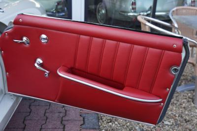 1962 Mercedes - Benz Mercedes Benz 190 SL &ldquo;Wei&szlig;&shy;grau &uuml;ber Rot&rdquo;