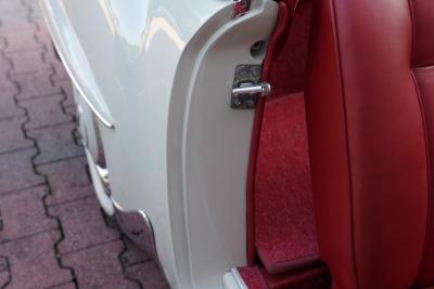 1962 Mercedes - Benz Mercedes Benz 190 SL &ldquo;Wei&szlig;&shy;grau &uuml;ber Rot&rdquo;