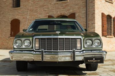 1976 Ford GRAN TORINO 4 DOOR 5.7 V8 BROUGHAM