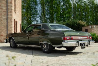 1976 Ford GRAN TORINO 4 DOOR 5.7 V8 BROUGHAM