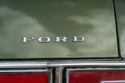 1976 Ford GRAN TORINO 4 DOOR 5.7 V8 BROUGHAM
