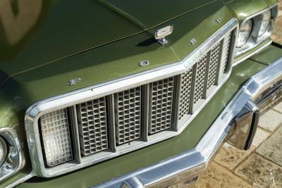 1976 Ford GRAN TORINO 4 DOOR 5.7 V8 BROUGHAM