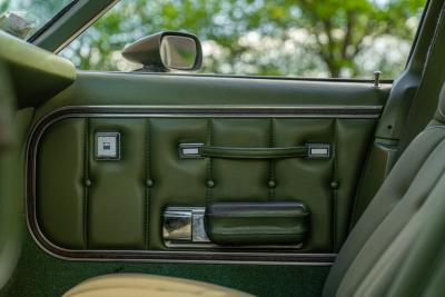 1976 Ford GRAN TORINO 4 DOOR 5.7 V8 BROUGHAM