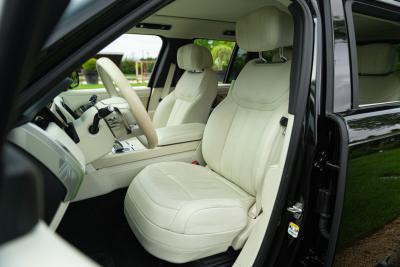 2024 Land Rover RANGE ROVER 4.4 V8 AUTOBIOGRAPHY