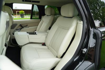 2024 Land Rover RANGE ROVER 4.4 V8 AUTOBIOGRAPHY