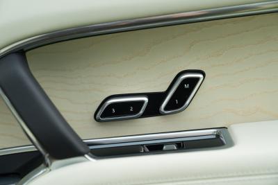 2024 Land Rover RANGE ROVER 4.4 V8 AUTOBIOGRAPHY