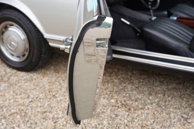 1969 Mercedes - Benz Mercedes Benz 280 SL Pagode &ldquo;Extensively restored&rdquo;