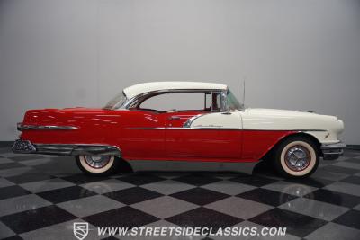 1956 Pontiac Star Chief